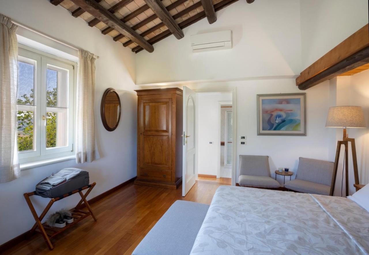 Villa Lemarche B&B Rustico Luaran gambar