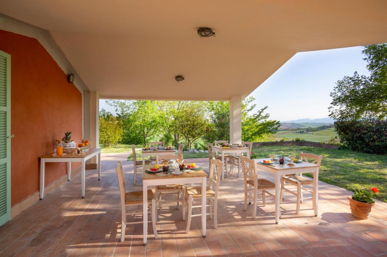 Villa Lemarche B&B Rustico Luaran gambar