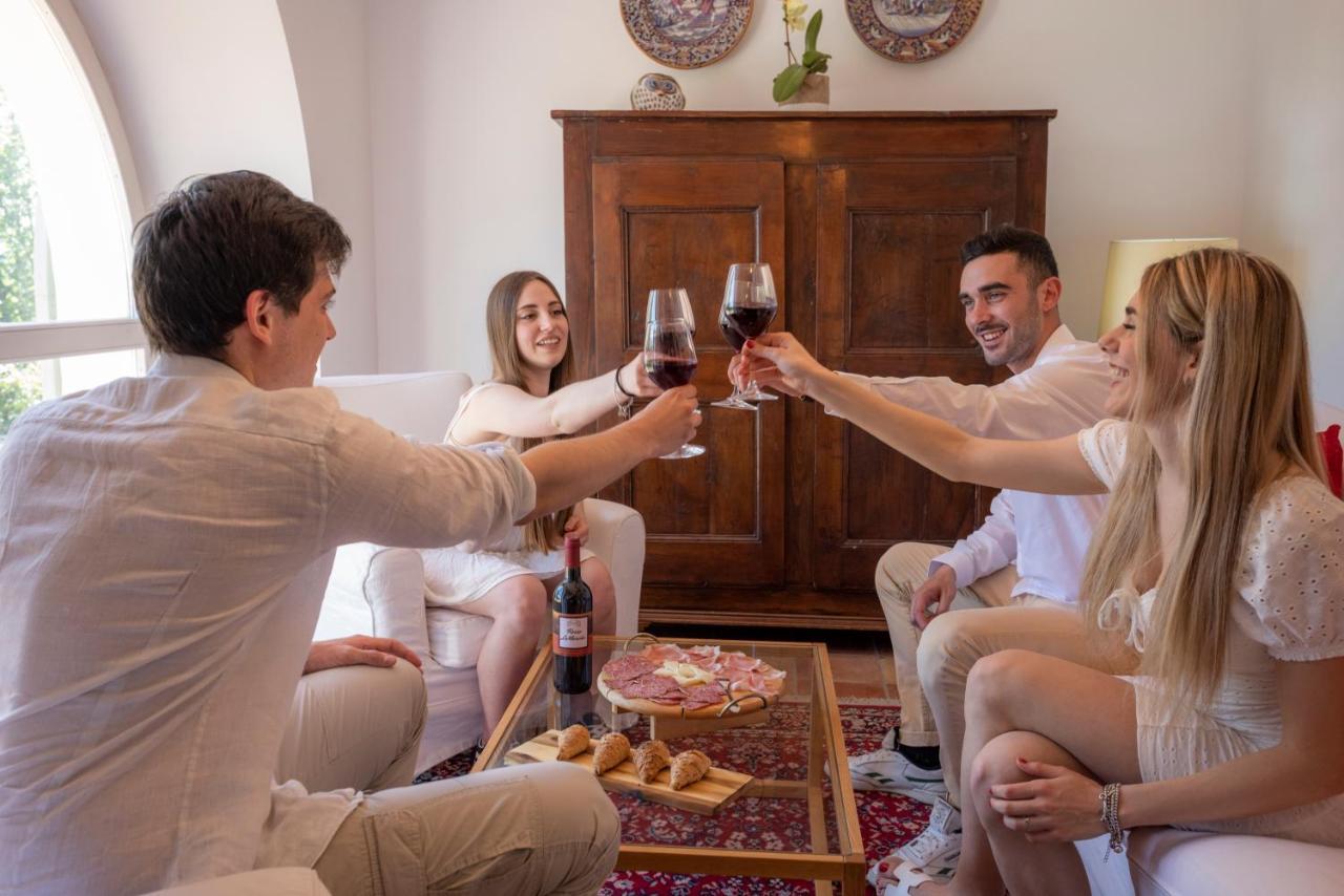 Villa Lemarche B&B Rustico Luaran gambar